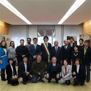 Una delegazione della “città amica” nipponica Sakahogi in visita a Maranello