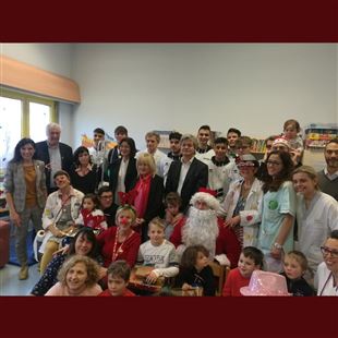 Juniores Maranello: i calciatori nel reparto di pediatria dell’ospedale