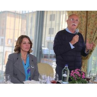  Il candidato a sindaco Guglielmo Sassi incontra l’onorevole Elisabetta Gardini
