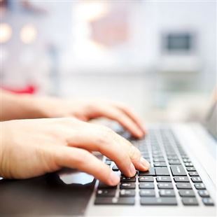 Corsi per imparare ad utilizzare il computer con l’associazione “Pane e internet” 