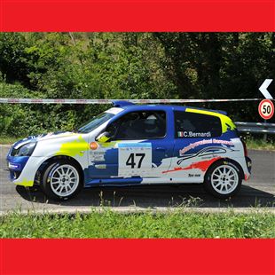 Due equipaggi di Maranello Corse al rally del Casentino