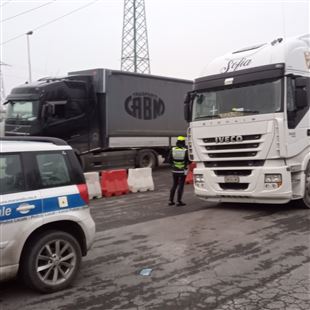 Controlli della polizia locale nelle festività natalizie: multa di 4130 euro ad un cittadino 