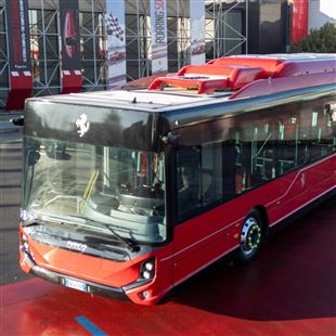 Ferrari: un nuovo sistema di navette elettriche per i dipdendenti