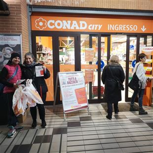 Empori solidali modenesi: sabato la raccolta alimentare anche nei Conad di Sassuolo e Maranello