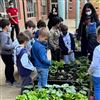 Alla scuola elementare Stradi inaugurato il "Giardino dei piccoli"