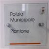 Trova un portafoglio con 205 euro e lo restituisce al legittimo proprietario
